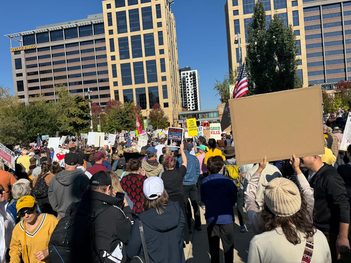Minneapolis anti-Trump protest brings out 100k